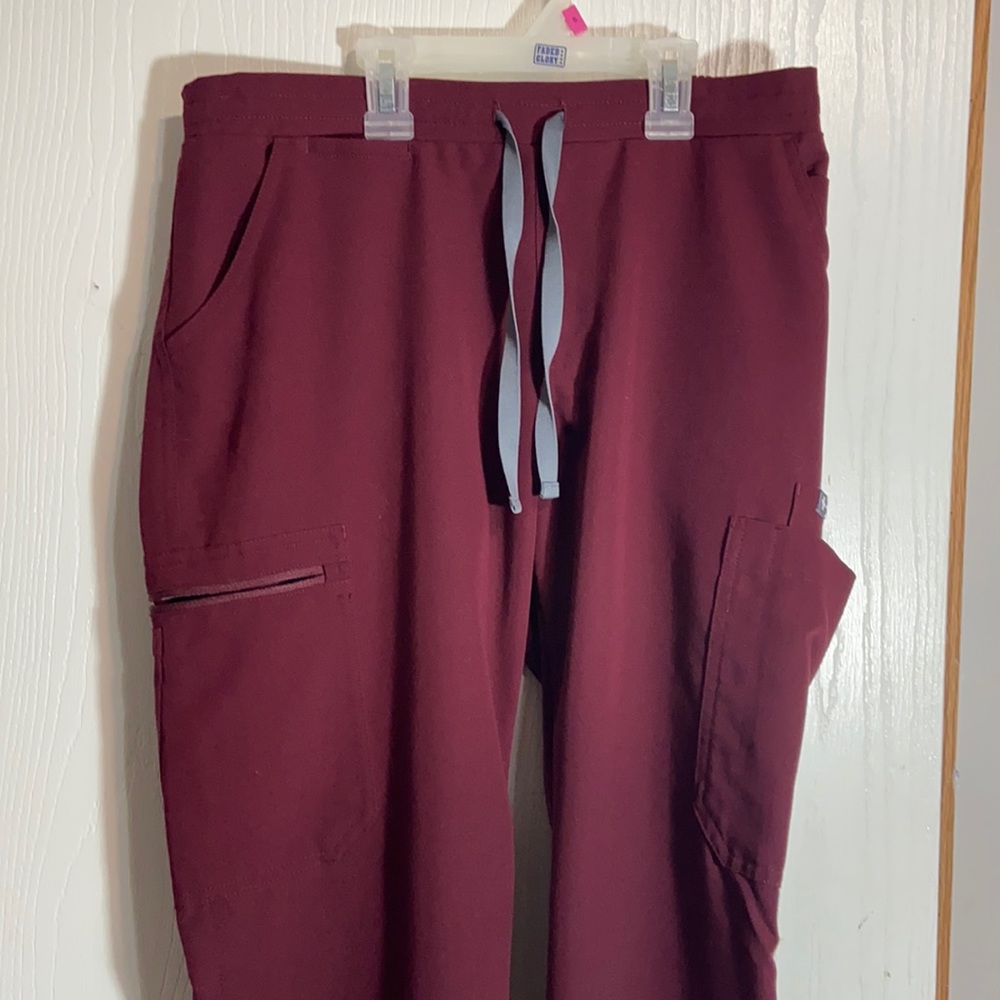 FIGS scrubs bottom. Size s/p. Used once